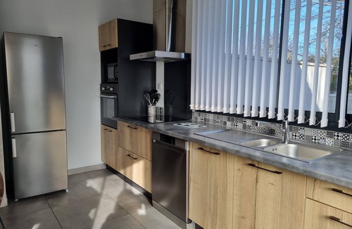 Gujan-Mestras Apartment | Flat ideal for families