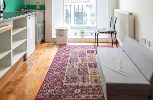 Queen's Gate House | Flat in Kensington