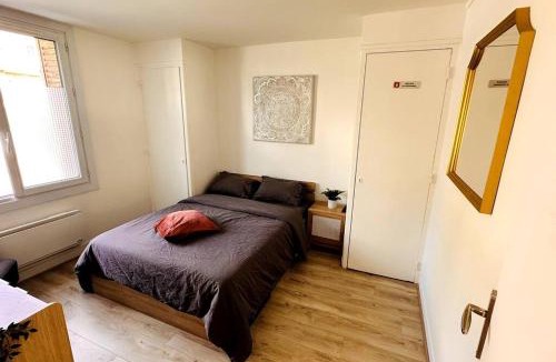 Yves Farge - Le Fleuve Apartment | Flat Lyon 7