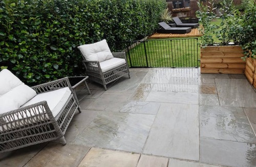 Rosudgeon Apartment | Flat/private garden, coastal walking