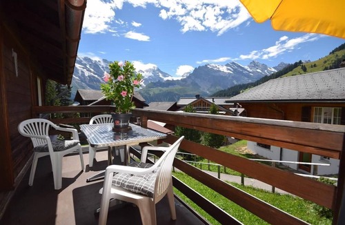 Murren Ski Chalet | Flat West in the Chalet bim Chilchli