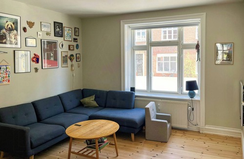 København NV Apartment | Flat with courtyard in former shop