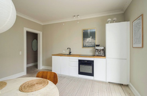Vigerslev Apartment | Flat with garden and bright rooms
