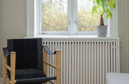 Vigerslev Apartment | Flat with garden and bright rooms