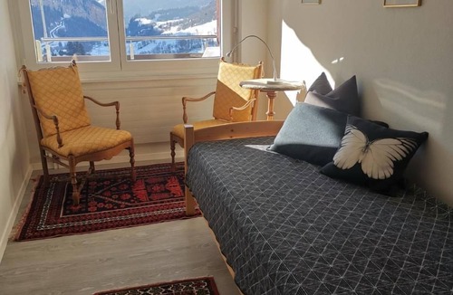 Leukerbad Apartment | Flat with mountain view and village