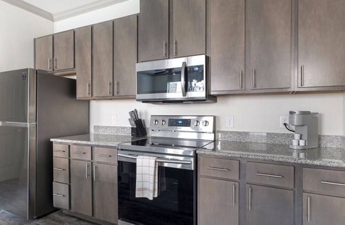 Manor Apartment | Flats 1BD 3 - One Bedroom Apartment, Sleeps 2
