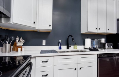 Harrisburg Apartment | Flats on Front - Riverfront Gem, Fast Wi-Fi, 2F