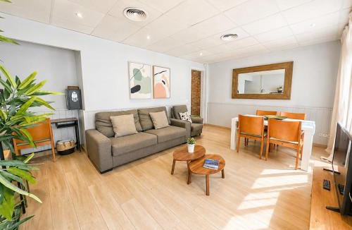 El Guinardo Apartment | Flaugier Apartments (1-1)