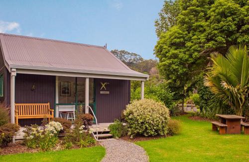 Cooks Beach Apartment | Flaxmill Accommodation