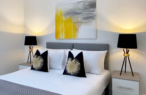 Fleet Apartment | Fleet Heights Apartment Five