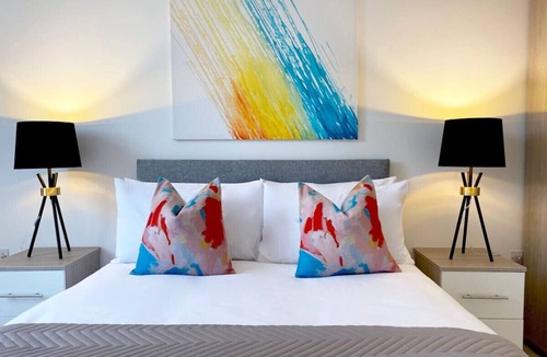 Fleet Apartment | Fleet Heights Apartment One