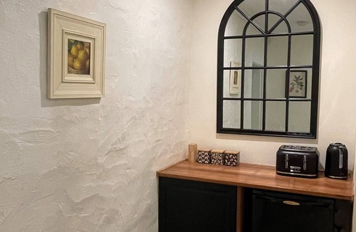 Mylor Cottage | Fleetwood Cottage Suite