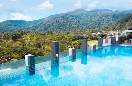 Larut Hotel | Flemington Hotel