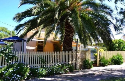 Flinders House | Fleur Baix Flinders Beach House