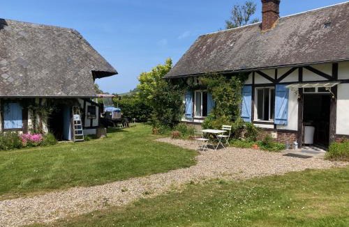 Longueil House | Fleur Bleue