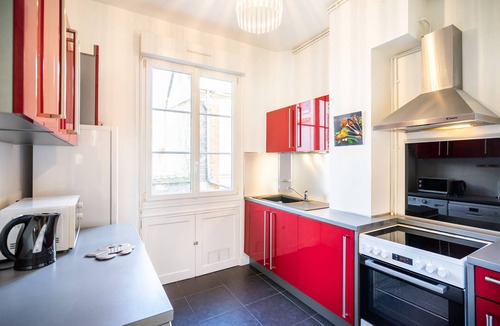 Hincmar Apartment | ⚜ Fleur de Lys ⚜