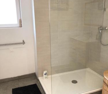 Illies House | Fleur du paradis