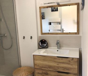 Illies House | Fleur du paradis