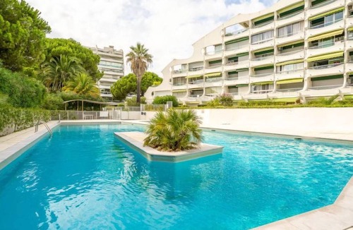 La Petite Motte Apartment | Fleurie II