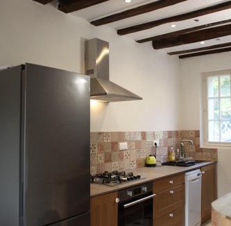 Neuille-le-Lierre Apartment | Fleurs de Brenne Gite