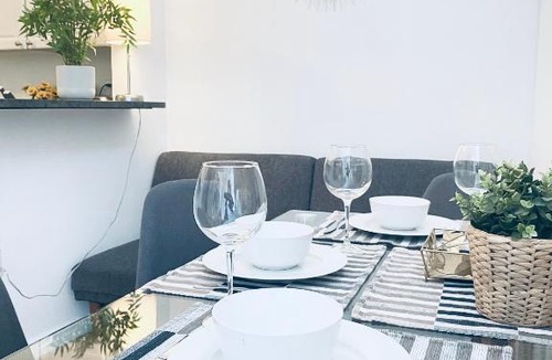 Hell's Kitchen Apartment | Flex 2 Bedroom Hell's Kitchen