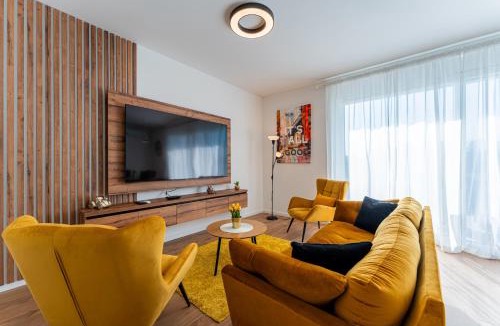 Novaki House | Flex SelfCheckIns 143 - Novaki -Terrace - 4 Bedrooms - Parking