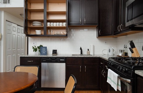 West Town Apartment | Flexhome Ukrainian Village 2BR Walkable + Private Balcony · Sleeps 6