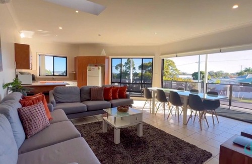 Belmont House | Flexi 5 - accommodating up to 11 guests