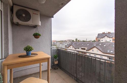 Novi Zagreb Apartment | Flexible SelfCheckIns 34 - Zagreb - Parking - Big Loggia - New