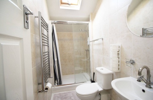 Tooting House | Flexistay Aparthotel Tooting