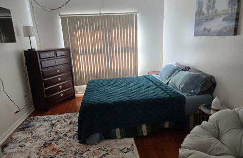 South Holland House | FlexStay