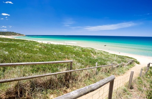 Collaroy Beach Apartment | Flight Deck - Iconic Beachfront