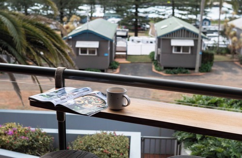 Port Macquarie Apartment | Flightdeck 203 - 4 Bedroom unit in Town