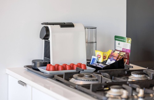 Melbourne Central Business District Apartment | Flinders Luxury Penthouse