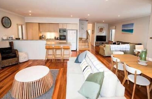 Queenscliff House | FLINDERs REST