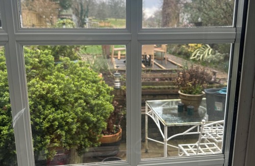 Bushey Apartment | Flint Cottage