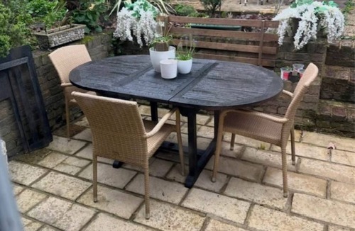 Bushey Apartment | Flint Cottage