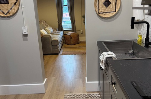 Osawatomie Apartment | Flint Hills Flat charming 2-bedroom, 1 bath apartment in Osawatomie. NEW listing