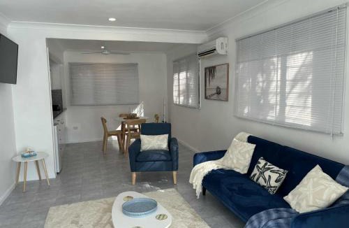 Horseshoe Bay Apartment | Flip flops