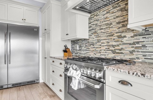Folly Beach House | Flip-Flops Off, Fun On: 5br, Game Room, Ocean Views & Sunset Decks for 12!