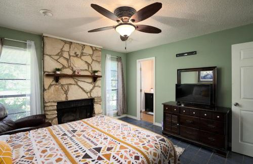 Martindale House | Float Floaters Oasis by Texas State Tubes
