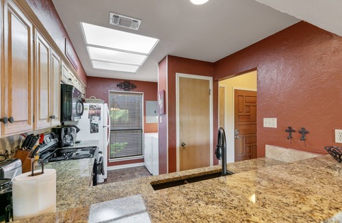 New Braunfels Condo | Float Inn 2 at Camp Warnecke on the Comal River across from Schlitterbahn