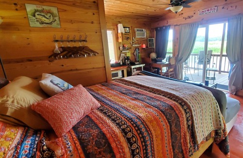 Fairbanks Apartment | Float on the Ouachita River
