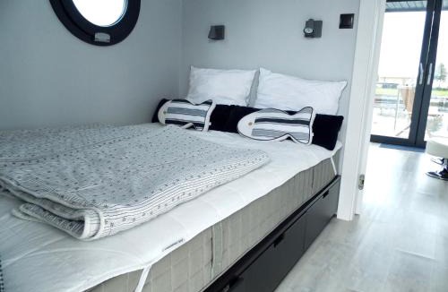 Kragenæs Boat Rental | Floating freedom by the Dodekalitten