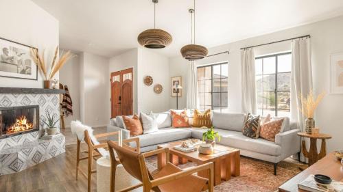Yucca Valley House | Flora by AvantStay