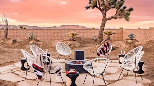 Yucca Valley House | Flora by AvantStay