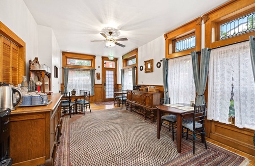 Cheesman Park Bed & Breakfast | Flora House Denver