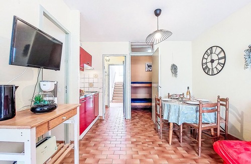 Le Grau-Du-Roi Apartment | Floralies I by Interhome