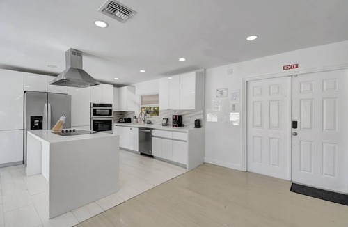 Imperial Point House | FLORENCE VILLA