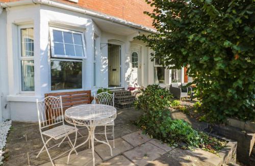 Diglis House | Florence Villas